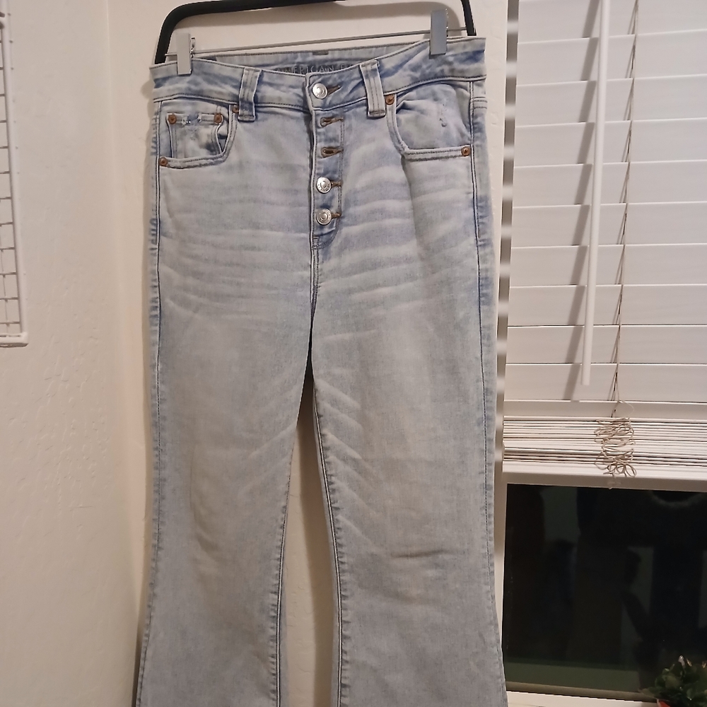 American Eagle Outfitters Light Wash Flare Jeans